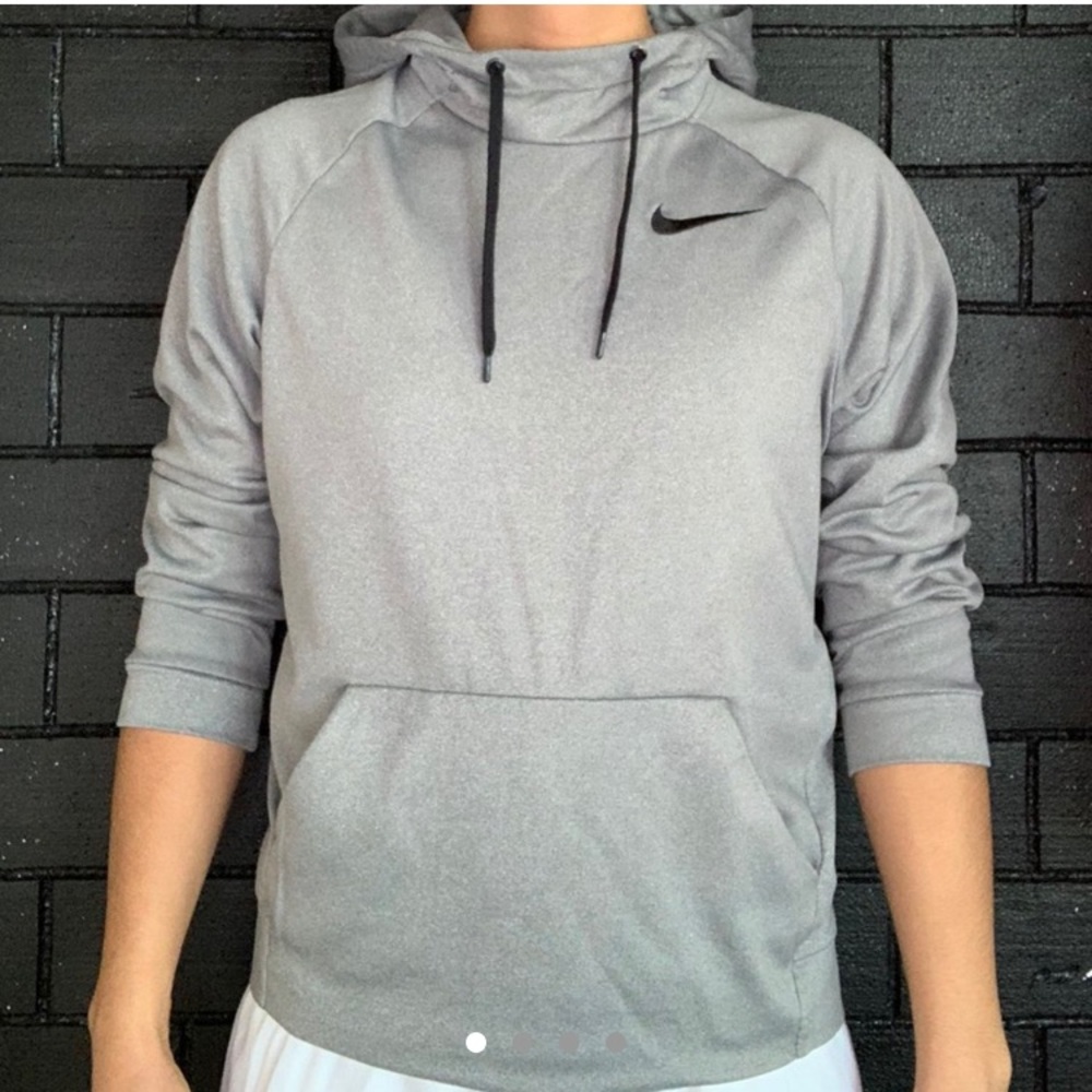 GREY NIKE HOODIE